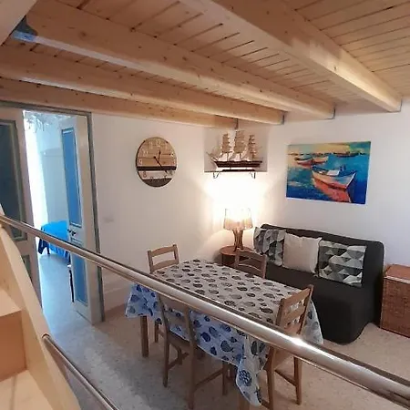 Lavi - Splendido Sul Mare Nyaraló *